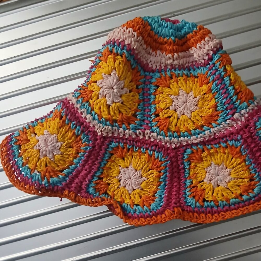 Straw Crochet-styled Beach hat multicolored
